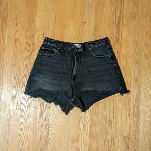 Abercrombie Black Curvy Jean shorts